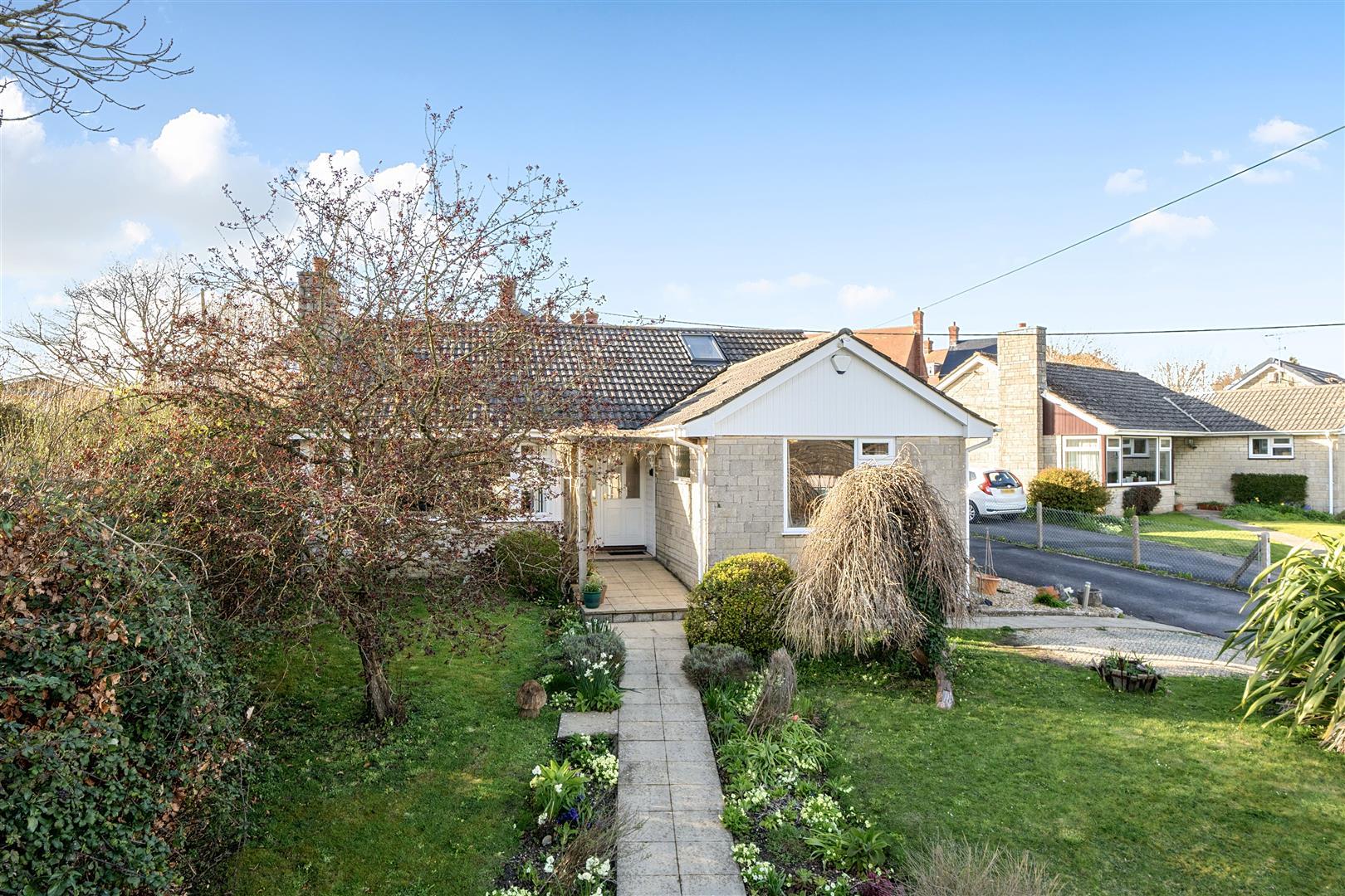 Property Image d0fa5a2b-2971-4843-b880-110d242957f9
