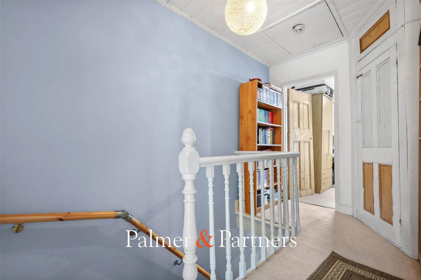 Property Image d0fd2f04-a081-40e4-8fa4-520de3272364