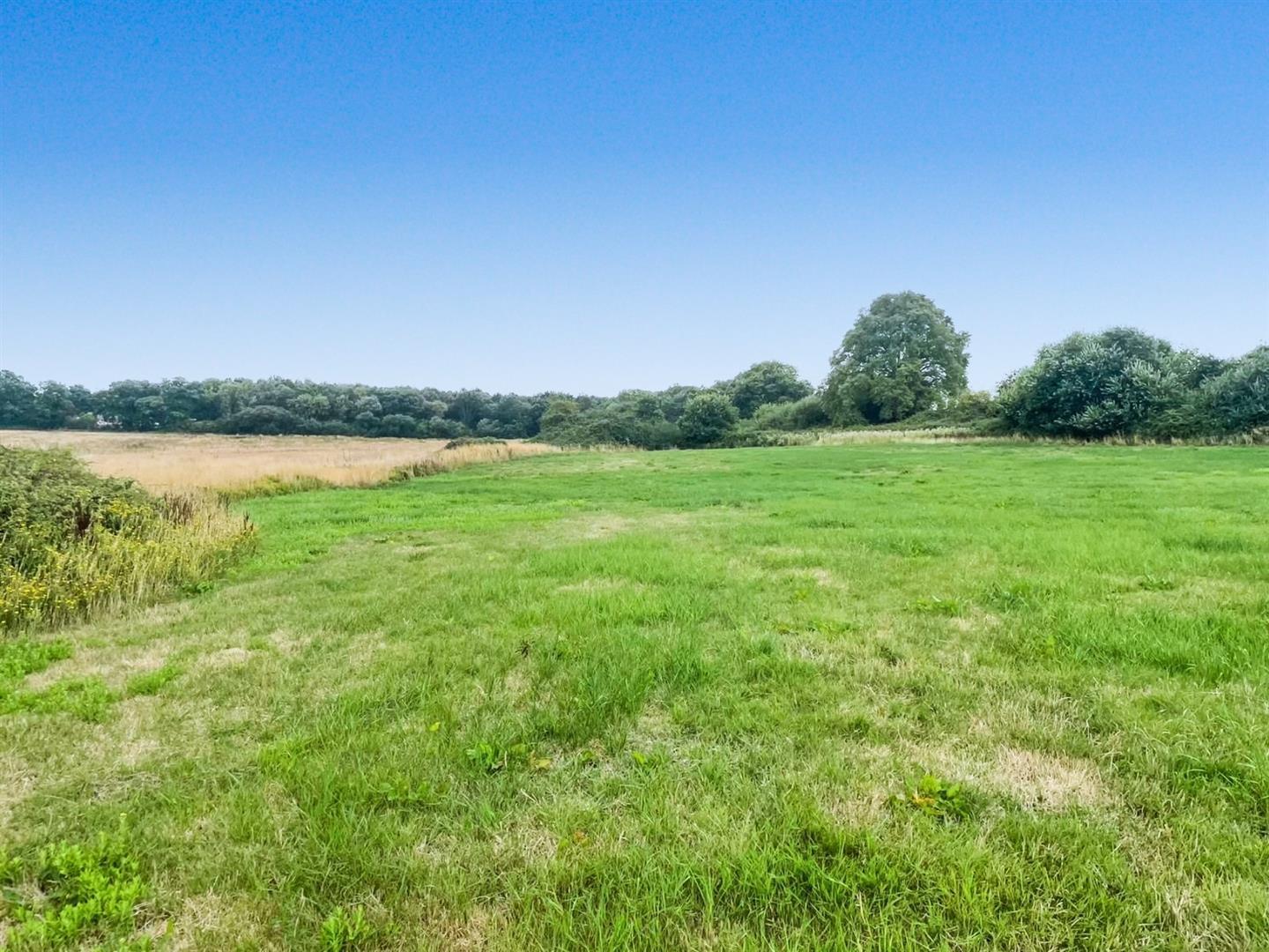 Property Image d10f99b4-5489-454c-a729-05ba66c2cf3d