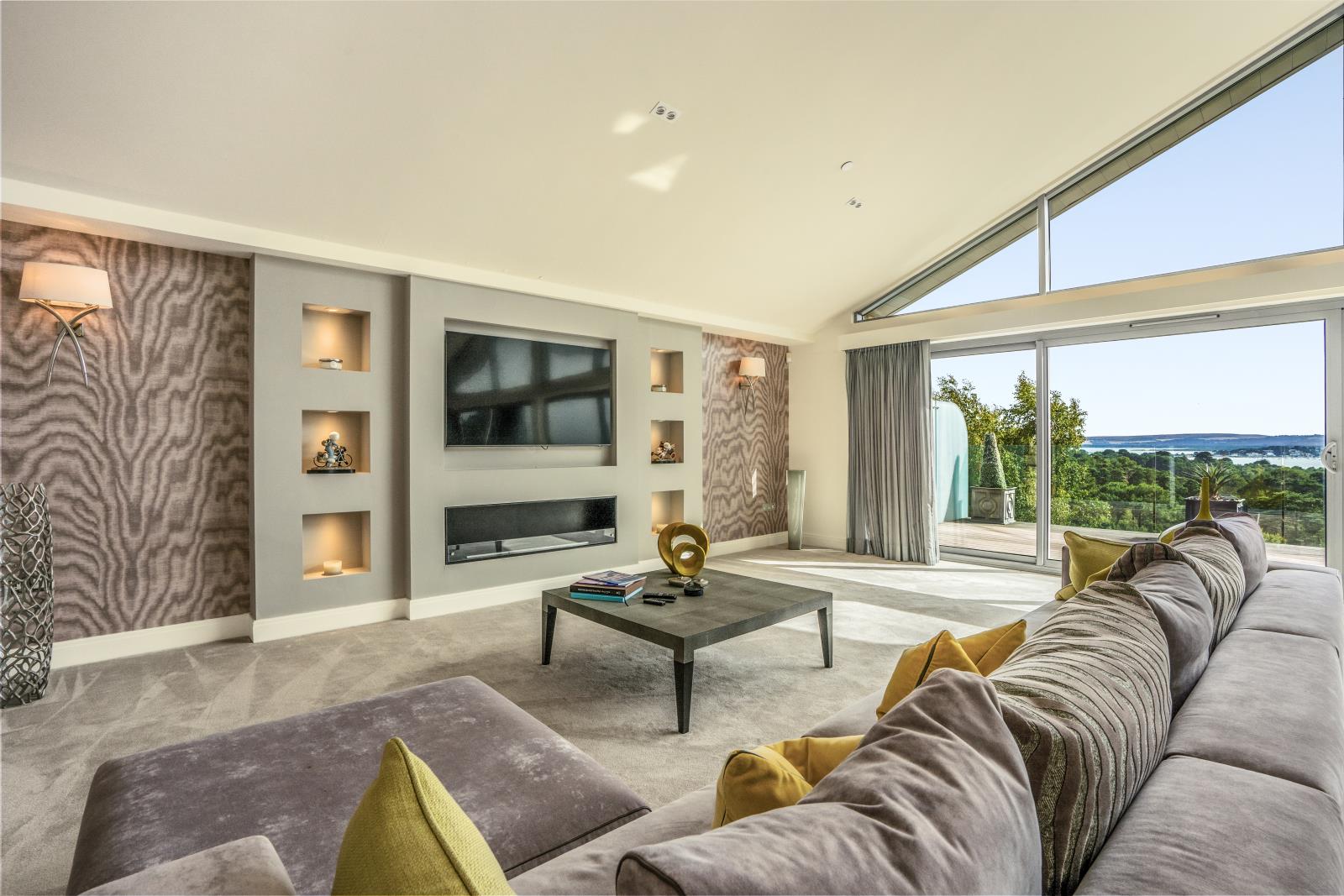 Property Image d1140710-fe71-4c76-8311-d81f0694b53d
