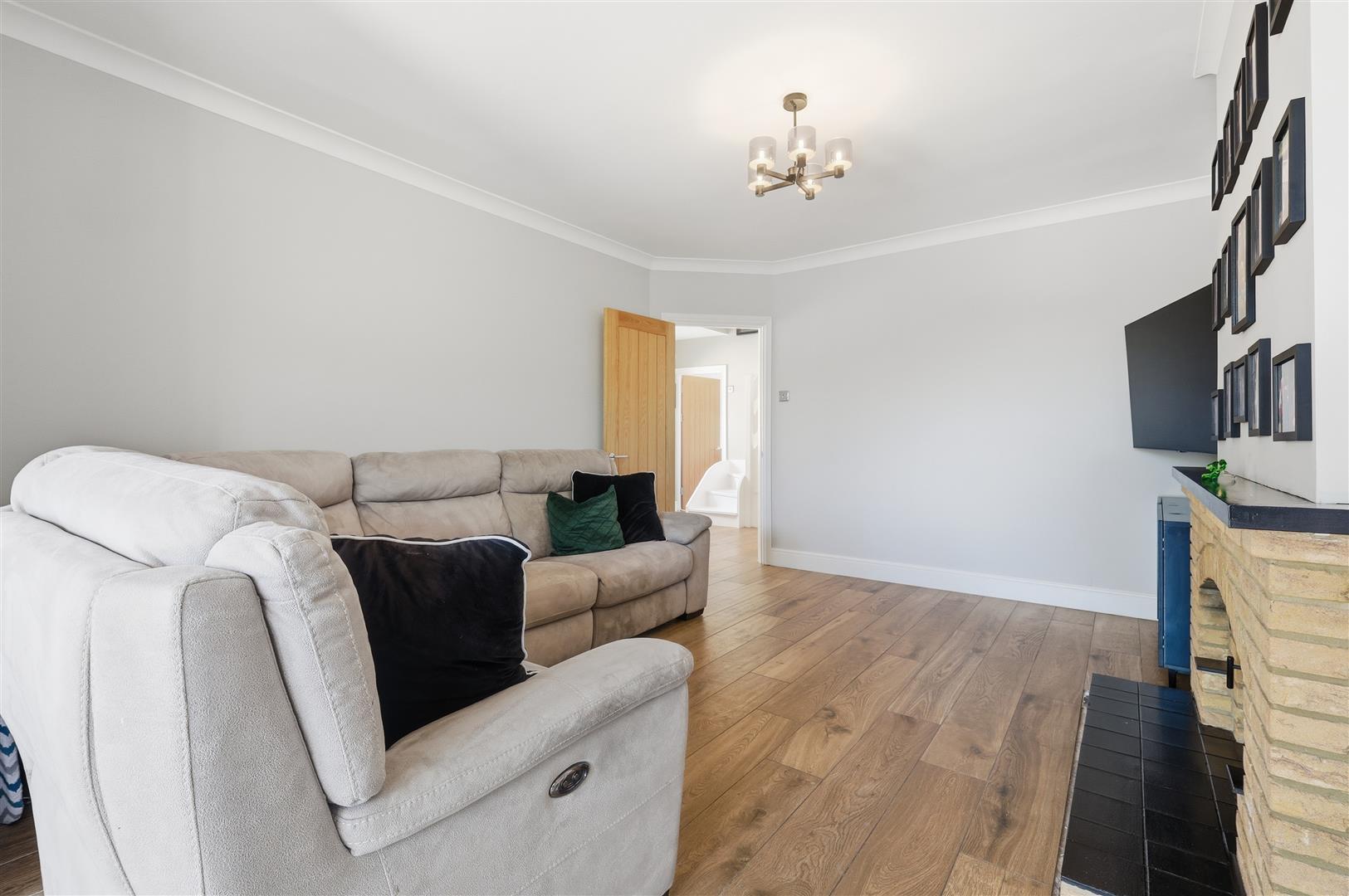 Property Image d1149b83-be68-4ecf-95cf-bf076f48ea1b