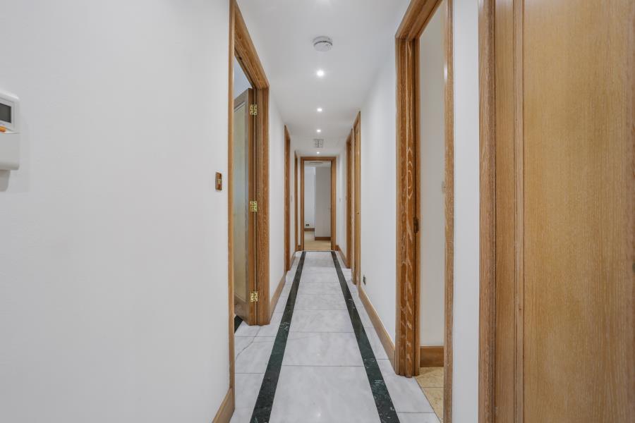Property Imaged1159cfe-5684-4b08-be54-e561774f5ec6