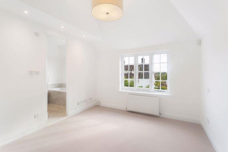 Property Image d118fb83-97ba-45da-a12d-e1d946b83592