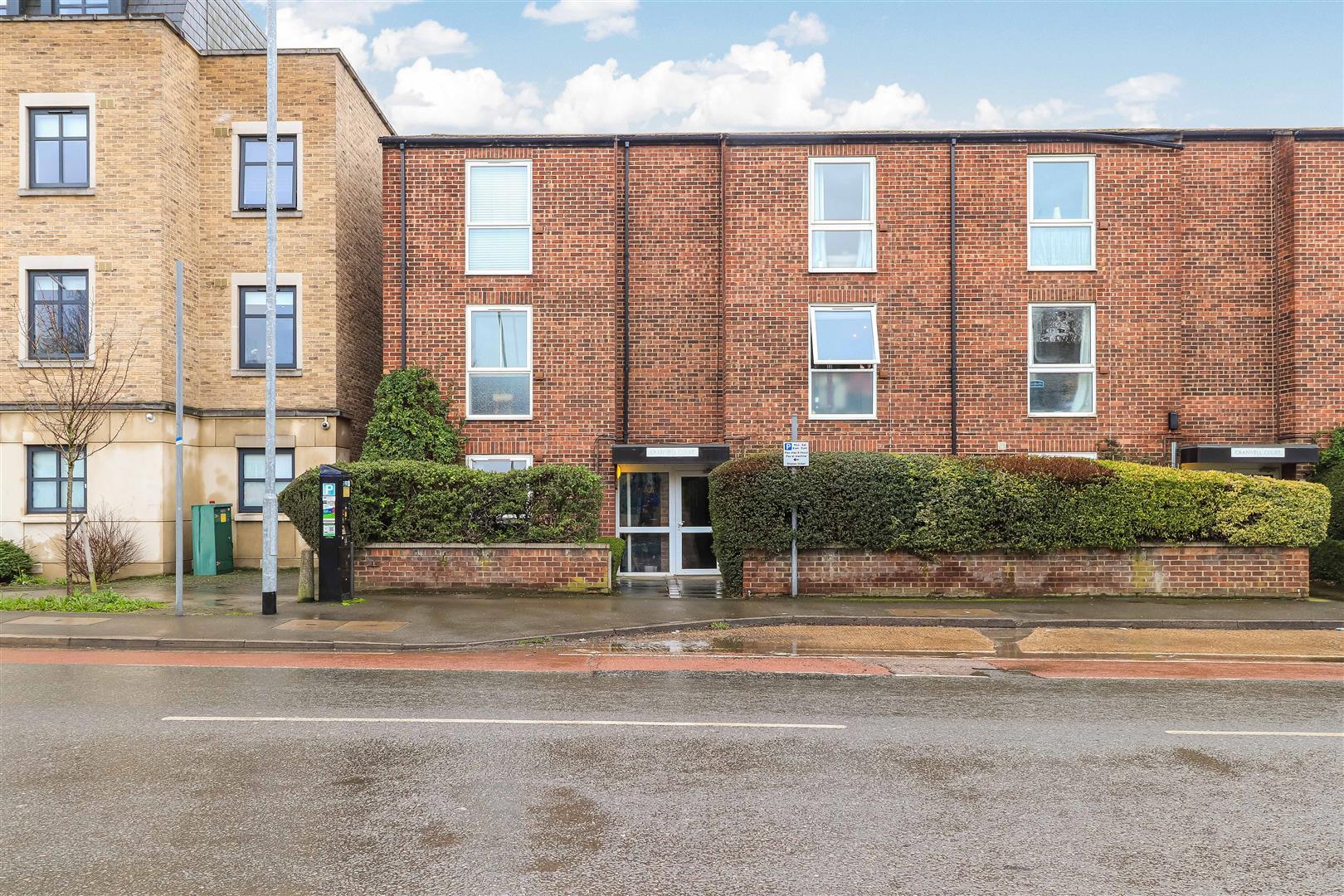 Property Image d120983b-9a2d-45b4-a678-b62f3993d41c