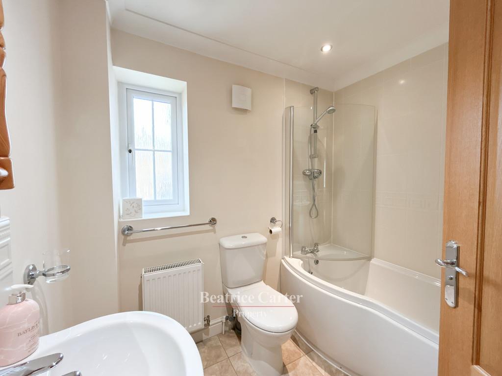 Property Image d120b48c-388c-444a-9f6d-d8871fa31f8a