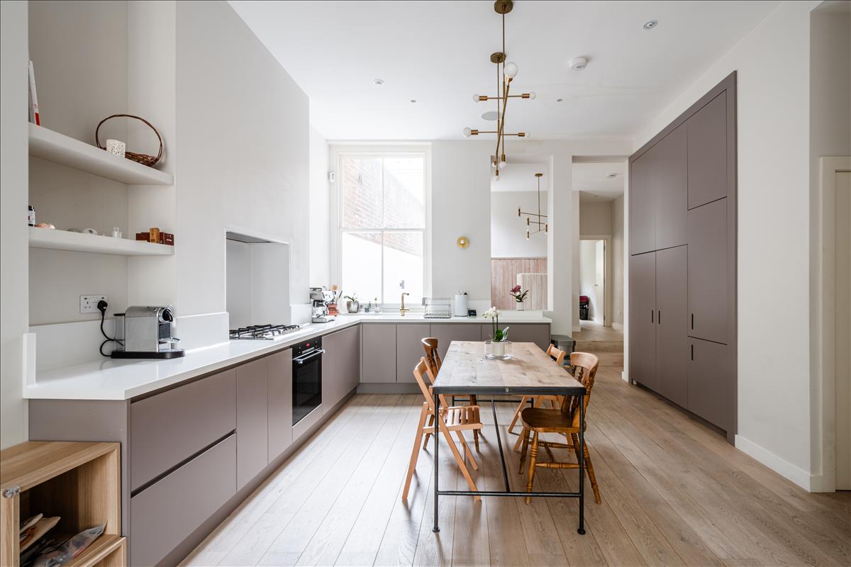 Kitchen. Three bedroom split-level duplex apartment for sale on Orde 