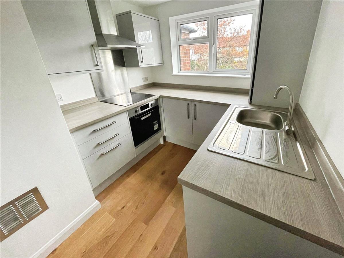 Property Image d137071f-8d1b-4e32-ad3f-c7e4d4dd73c6