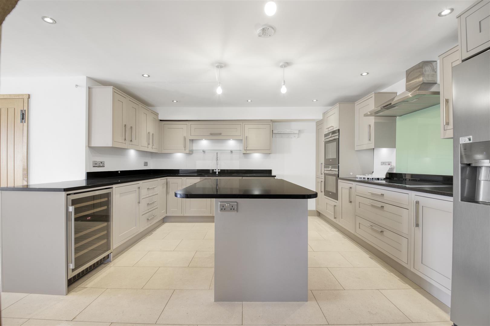 Property Image d15c2986-cc17-4960-afae-1386f6219c87