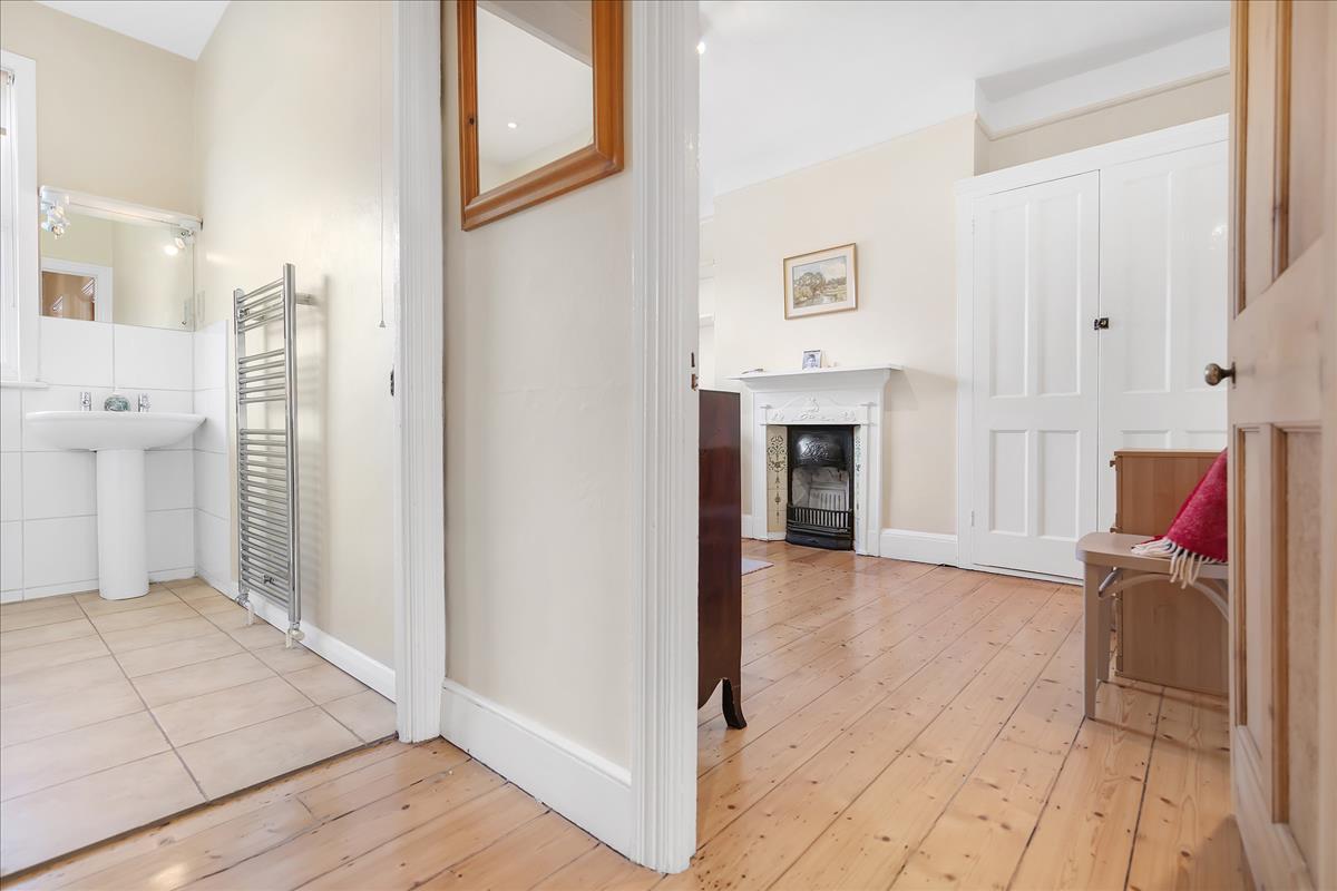 Property Image d15cd8ba-0418-4790-8cdd-99d1149ab93a