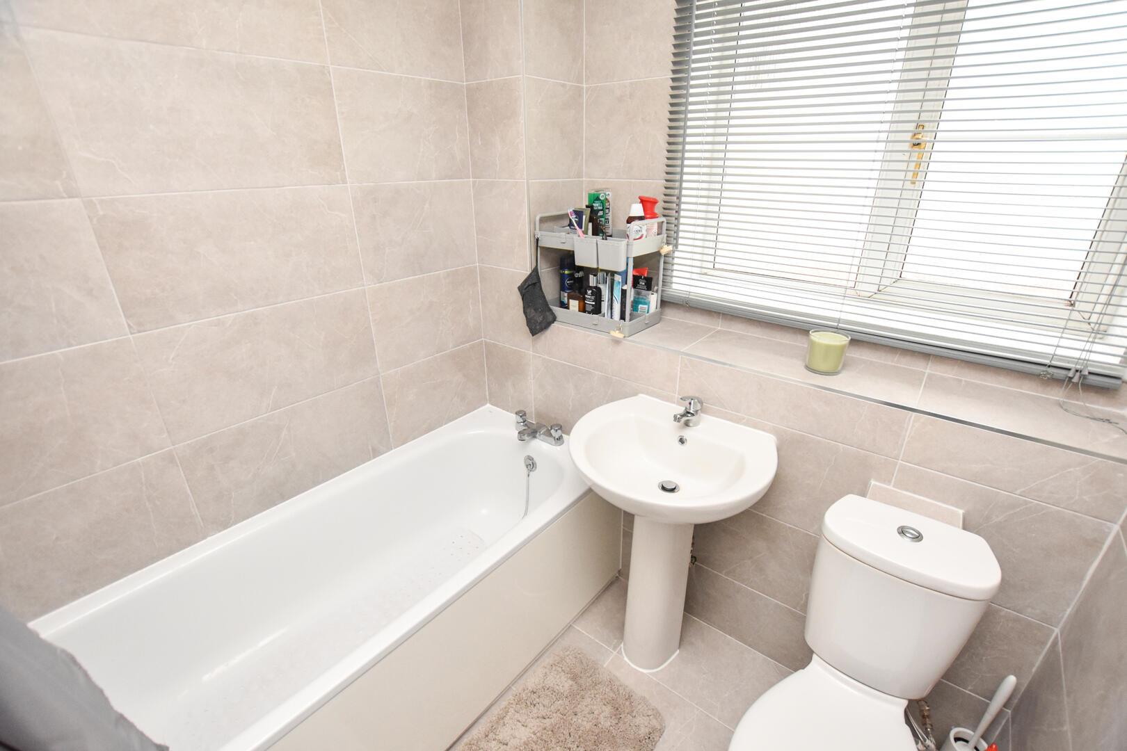 Property Image d15df60a-dfb9-4ac6-9415-578b7877e4d0