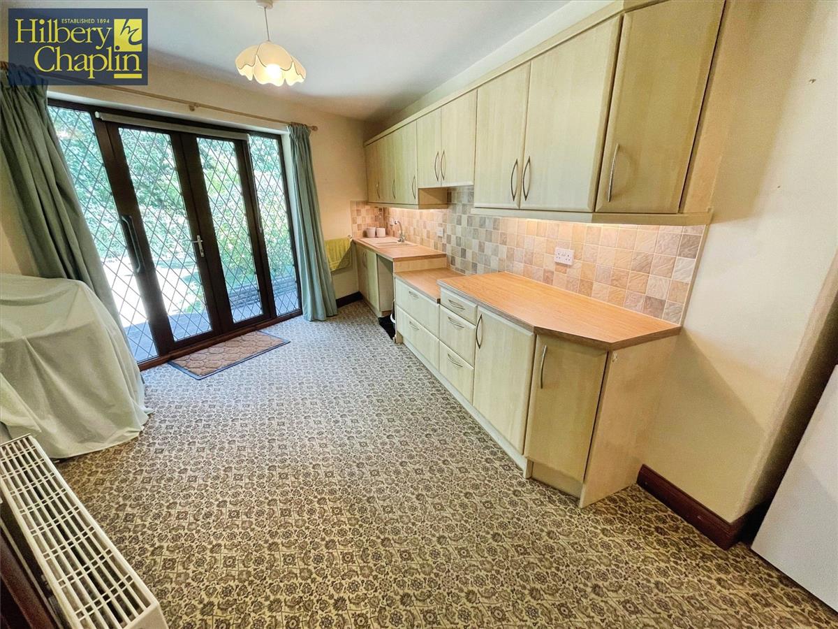 Property Image d160b0b3-1966-413e-b700-37122de73141