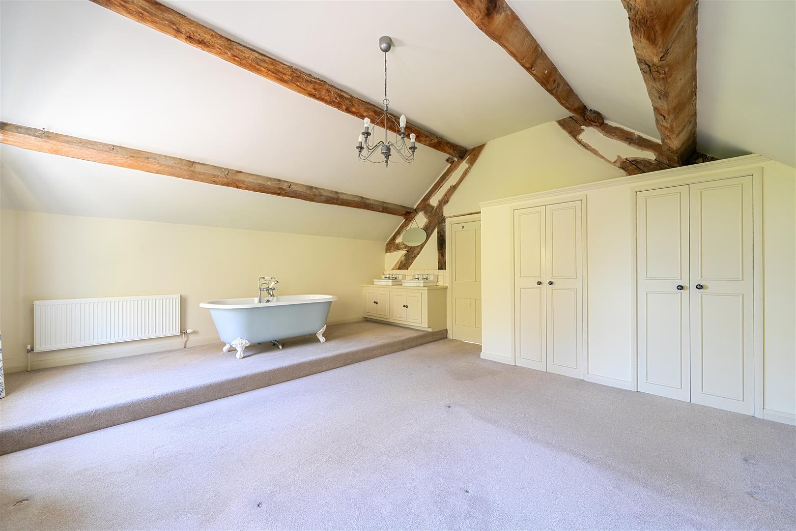 Property Image d17c7d33-e0da-4d52-9bd7-594a7625e072