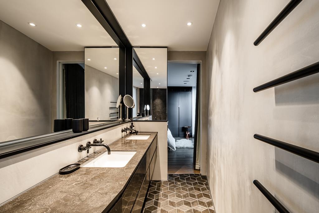 incredible shoreditch penthouse for rent on Curtain Road EC2A