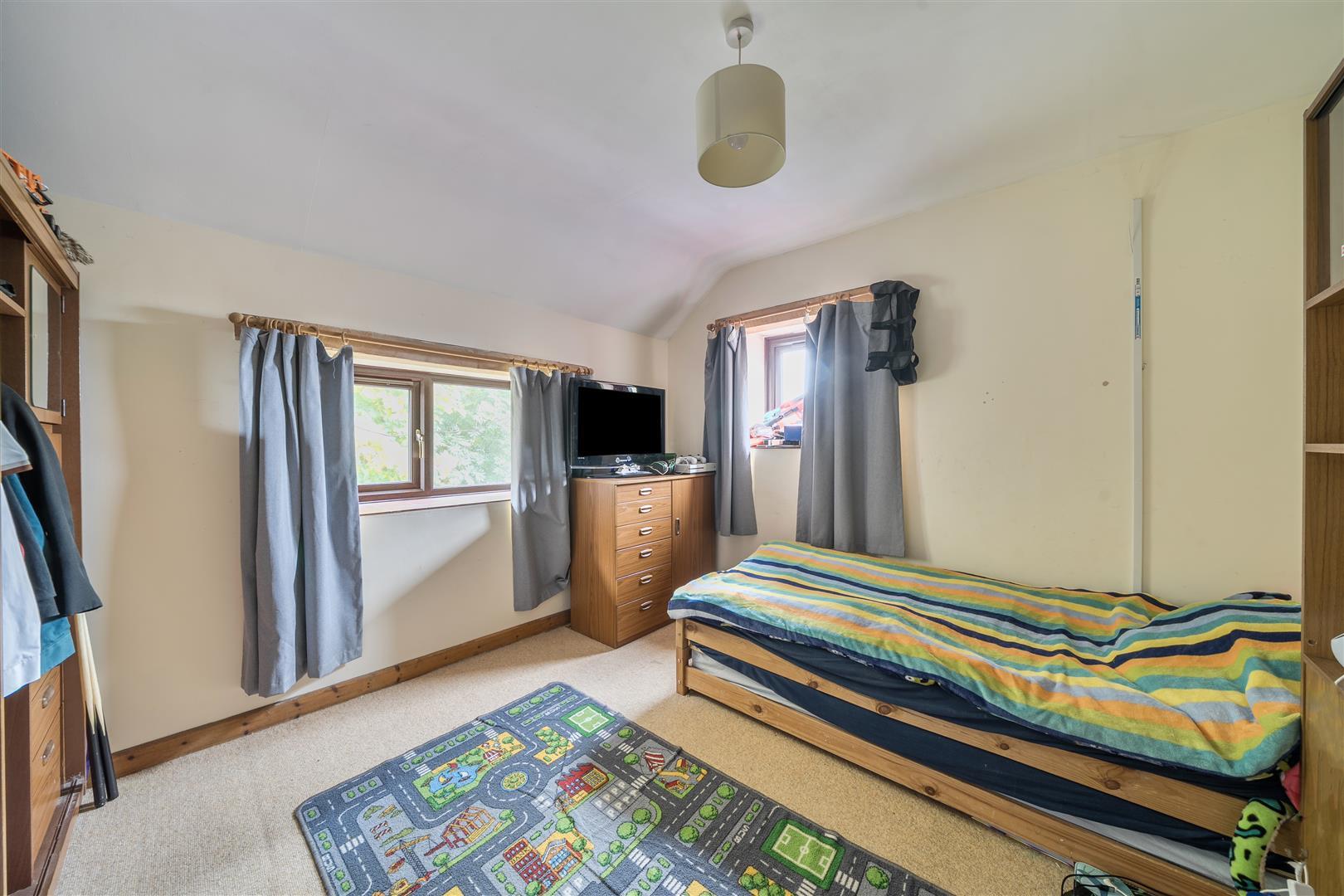 Property Image d19569cf-921f-4111-8144-67fb4fa0e974
