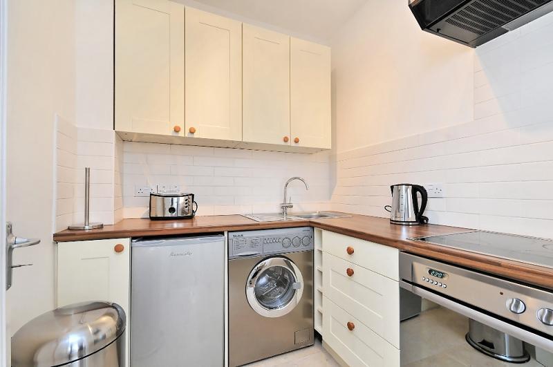Property Image d1a20822-2241-4c48-9f1f-52304feb547a