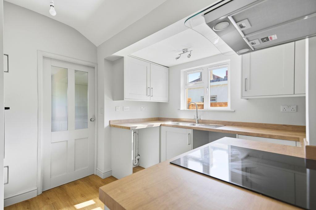 Property Image d1ac2430-9562-4c7a-b171-676e94197c85
