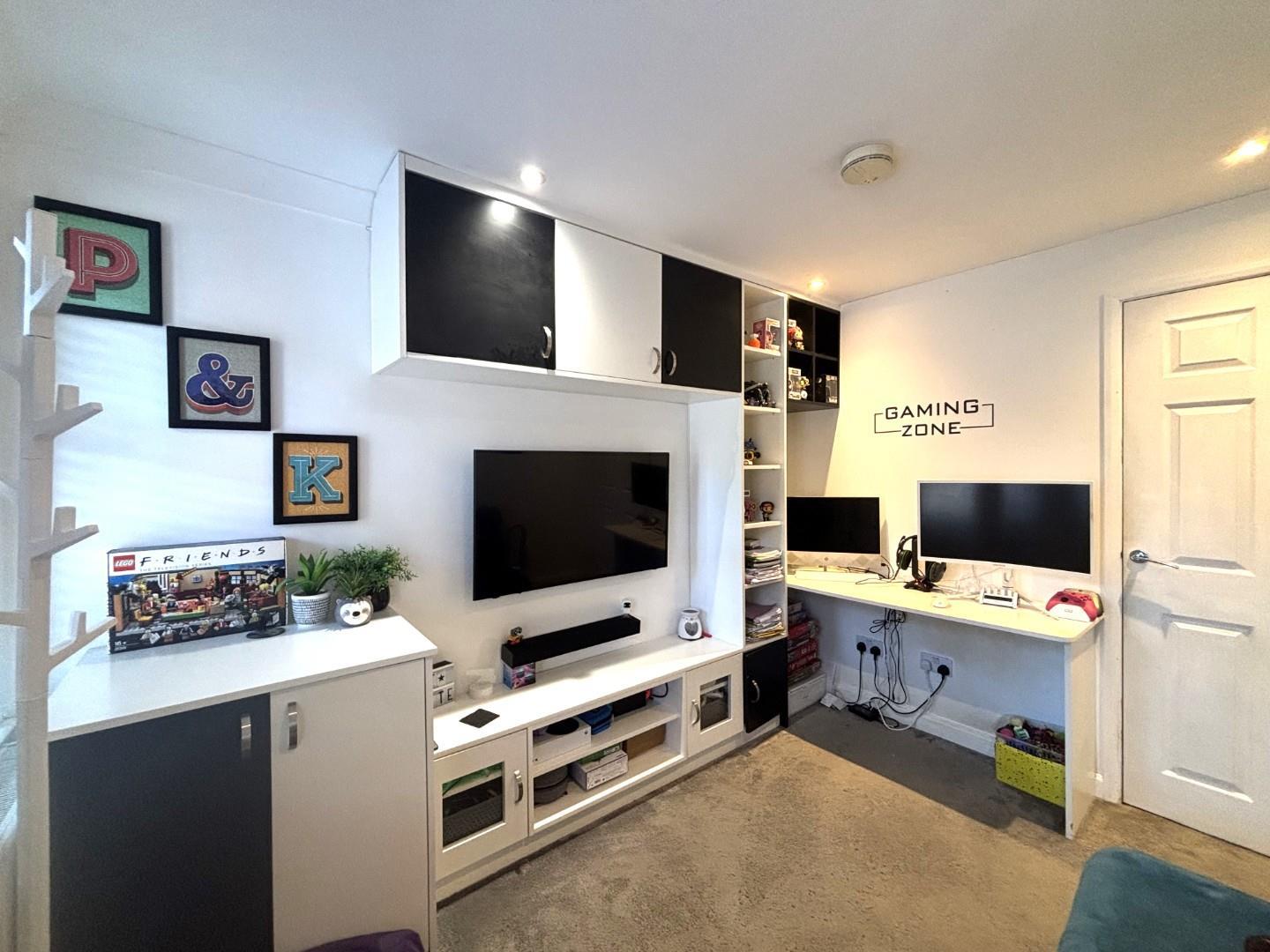 Property Image d1ae4d65-3b4e-490f-8ed3-e5dafb5590ee
