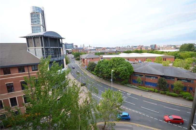 Property Image d1b4781c-8ea3-4bc6-bb9e-5c5ce0b08032