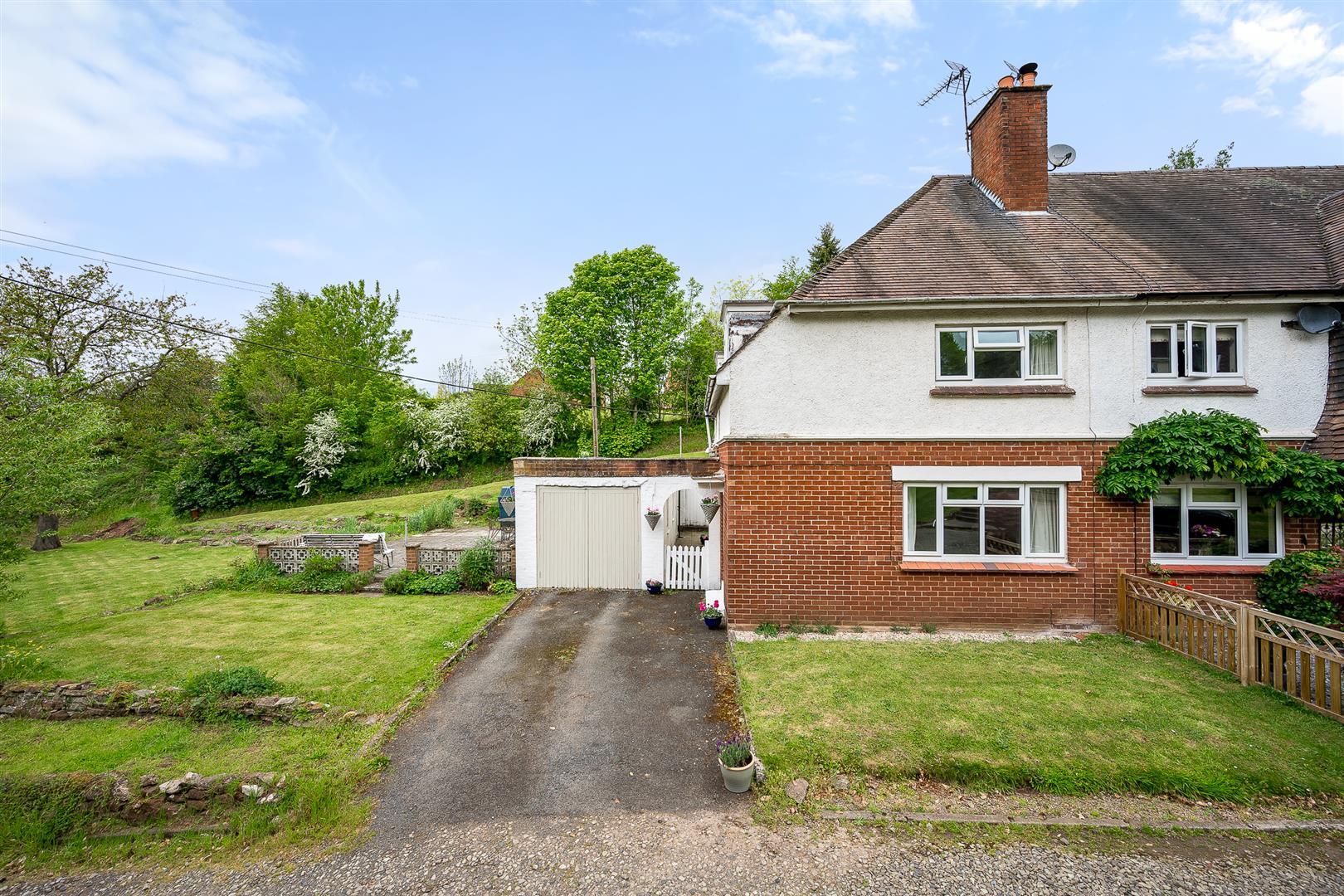 Property Image d1b80473-e8ff-434a-bb03-b14f7c9a751d