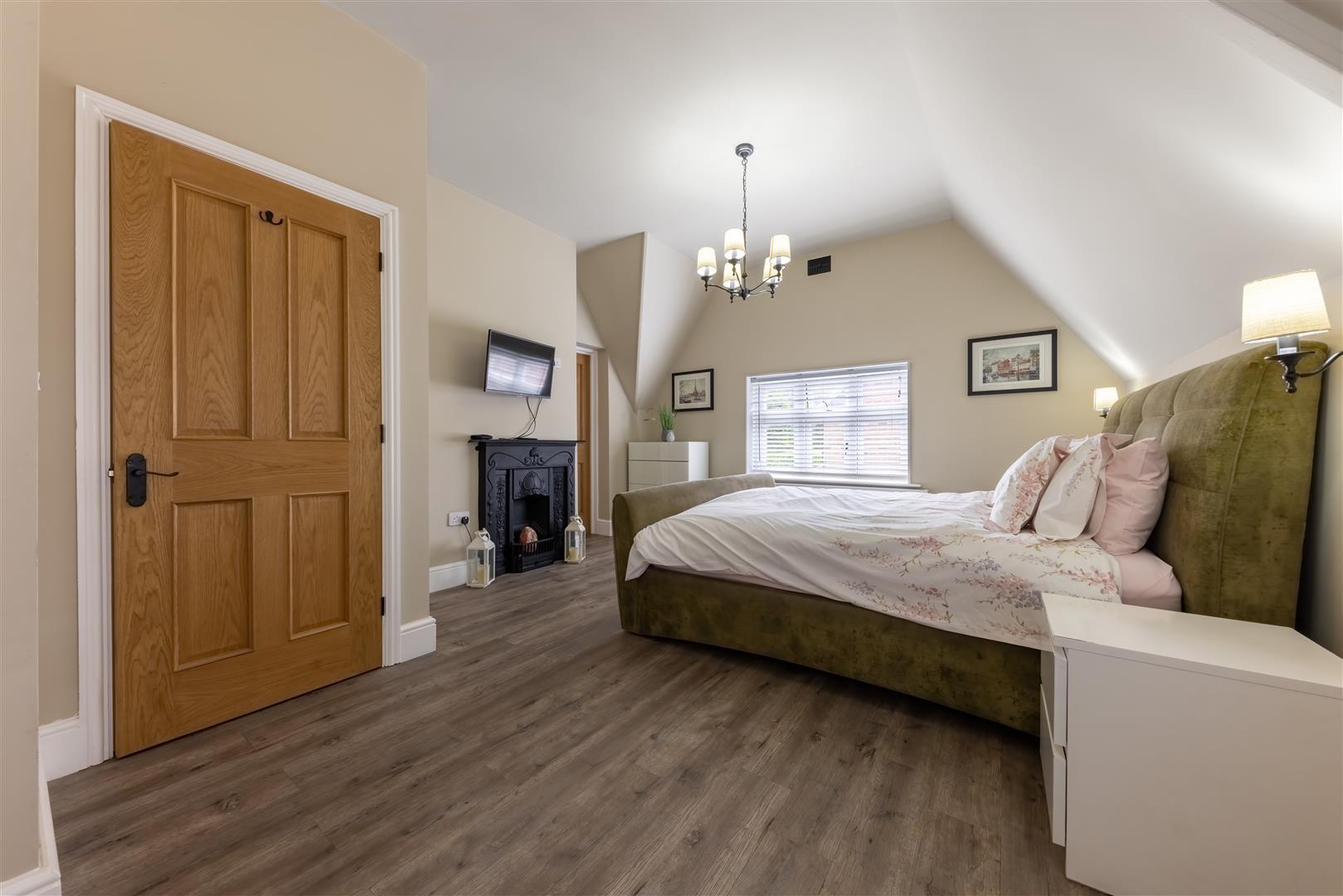 Property Image d1dcd4d4-78e8-46c1-b8a7-e93bd82d6492