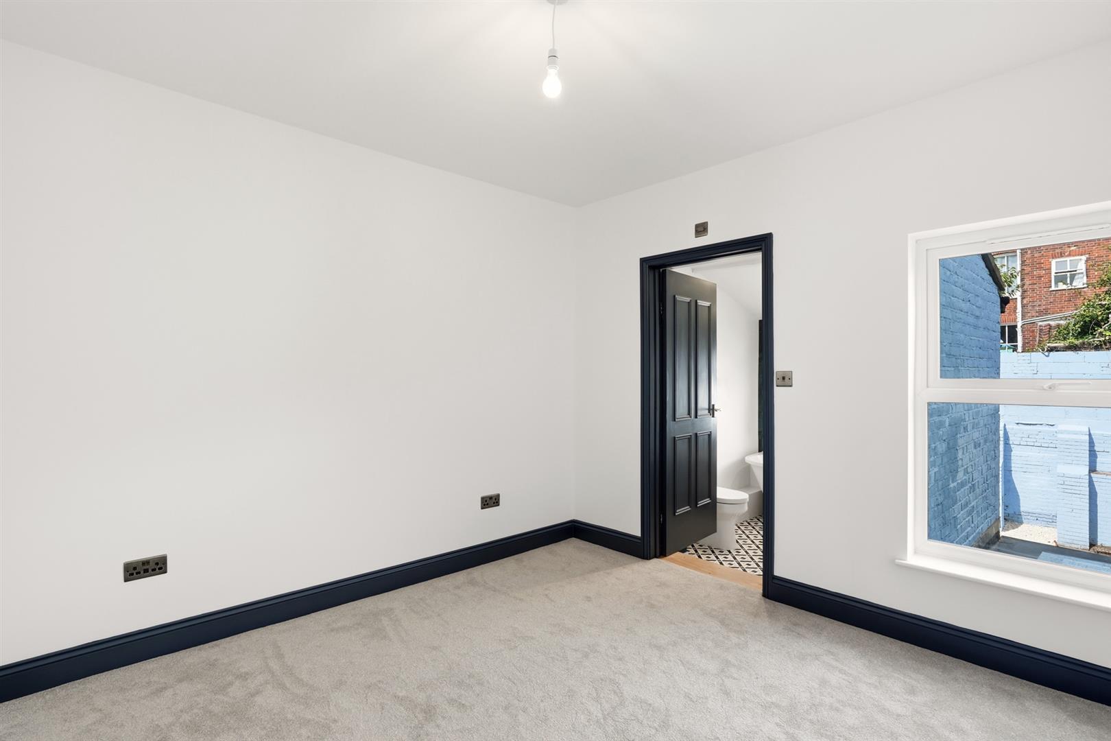 Property Image d1de187b-bdb8-4267-aebd-317feeed37ad