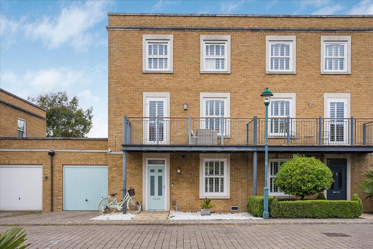 Property Image d1eda4f3-8315-4e5c-b7fb-21962274a83a
