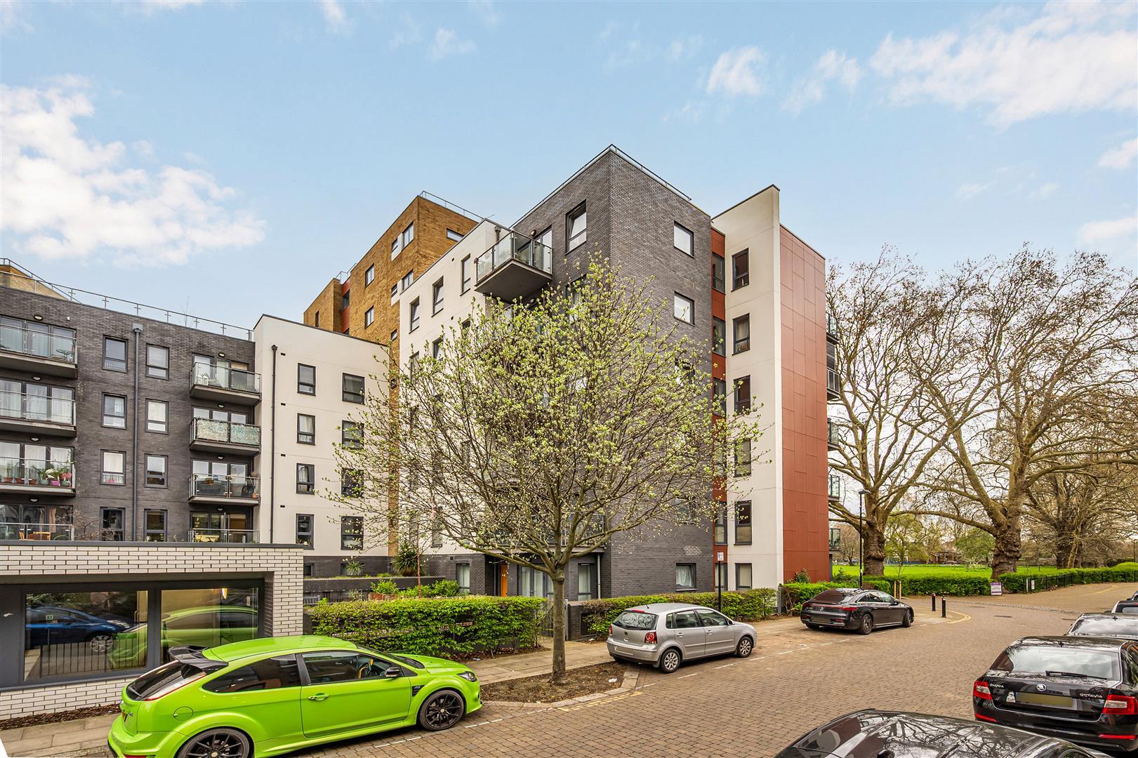 Property Image d1fd63b9-26cc-4384-acc7-58ec10d8dd84