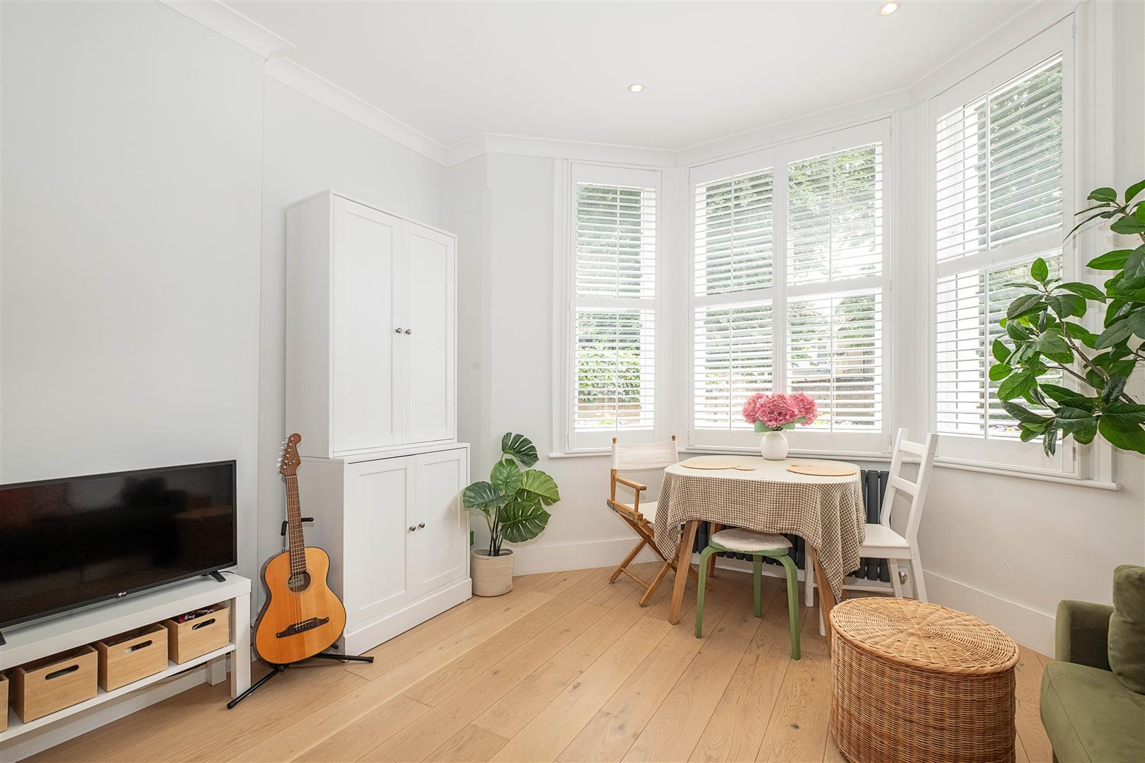 Property Image d207bcef-fb61-42de-9c29-8be74372aca9
