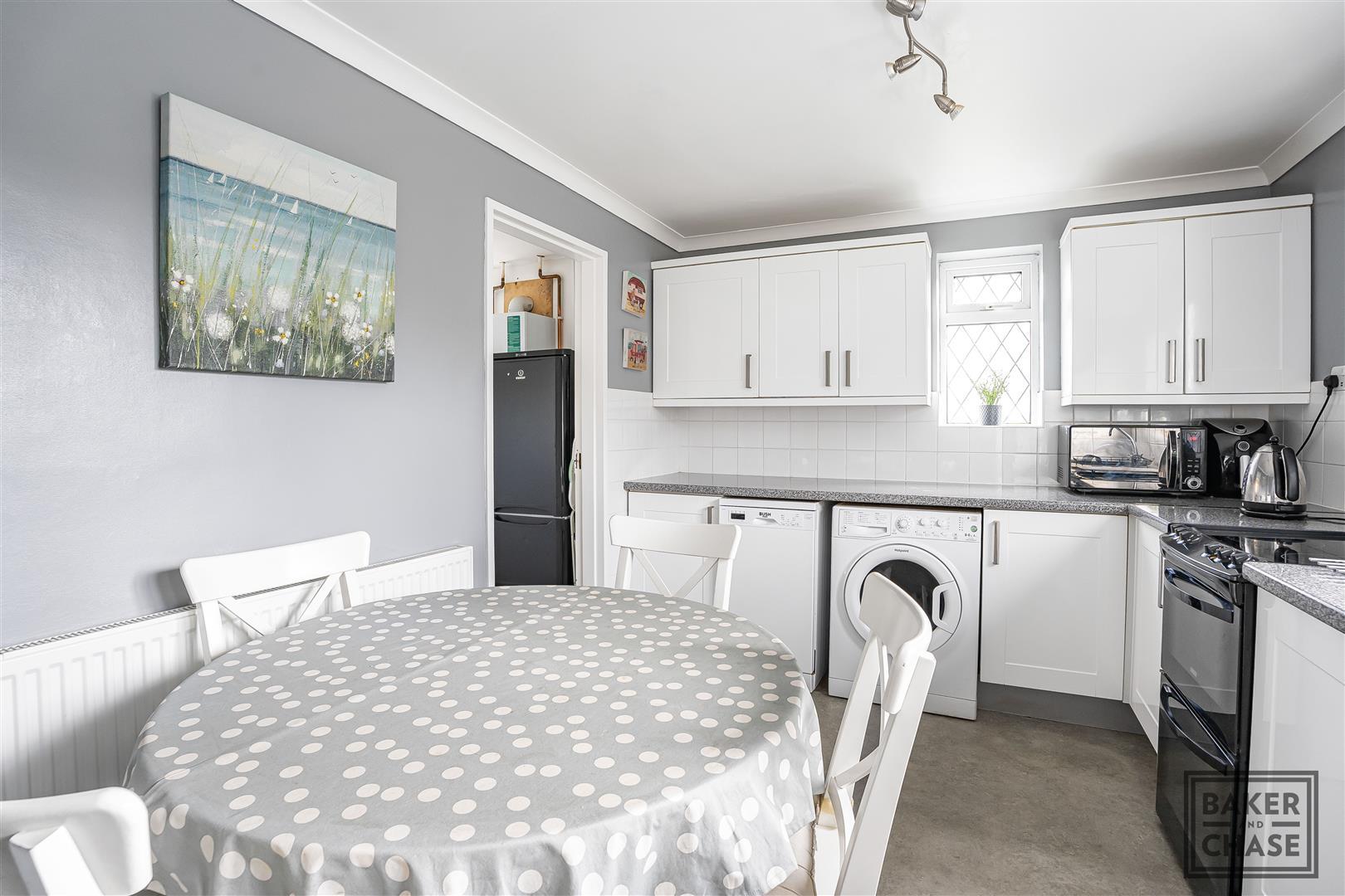 Property Image d20d97e5-94f6-45aa-8bbf-2d9e7bf5f0ff