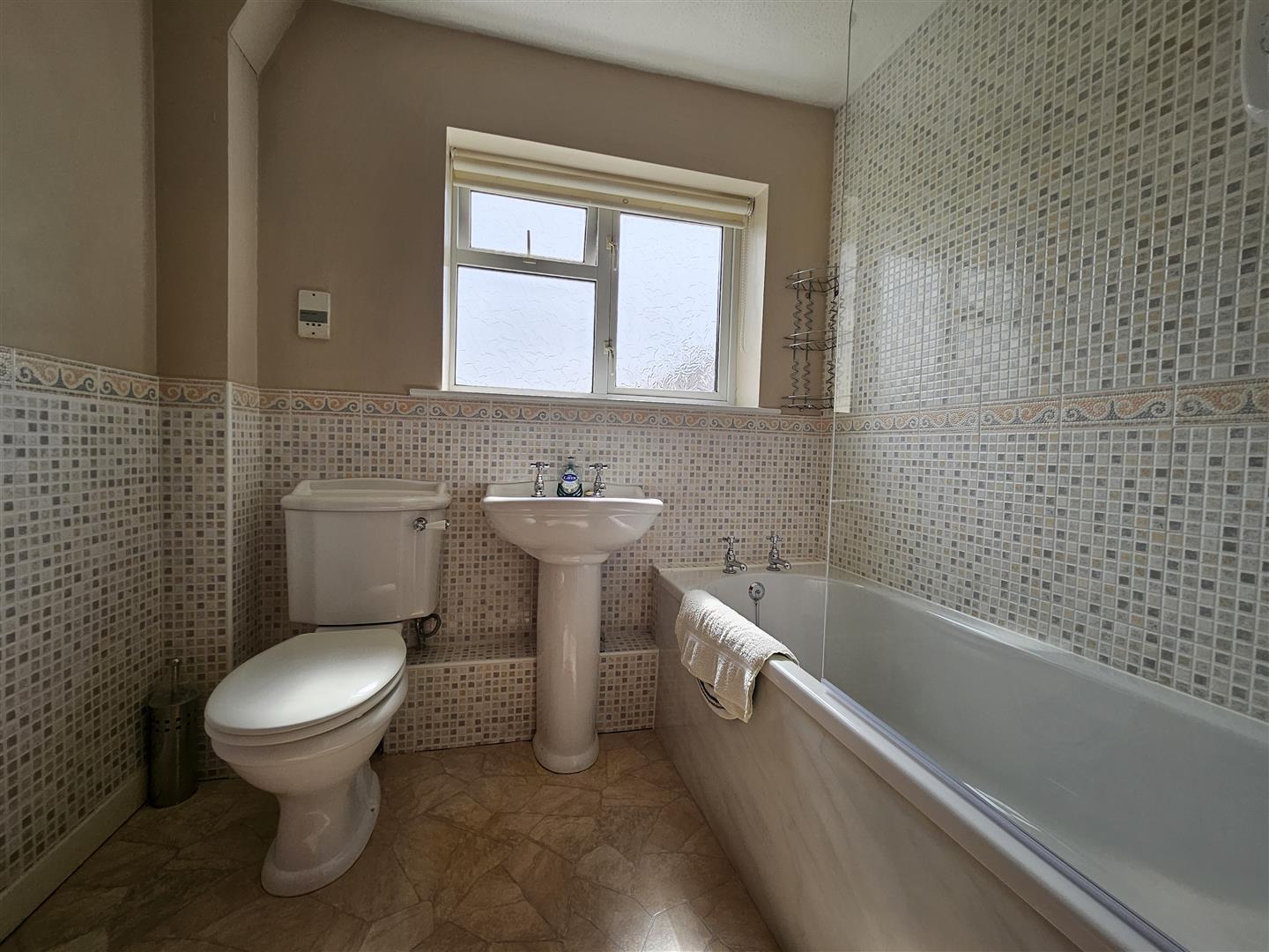 Property Image d20dac44-c4f8-46e0-87bb-65e41ce879b8