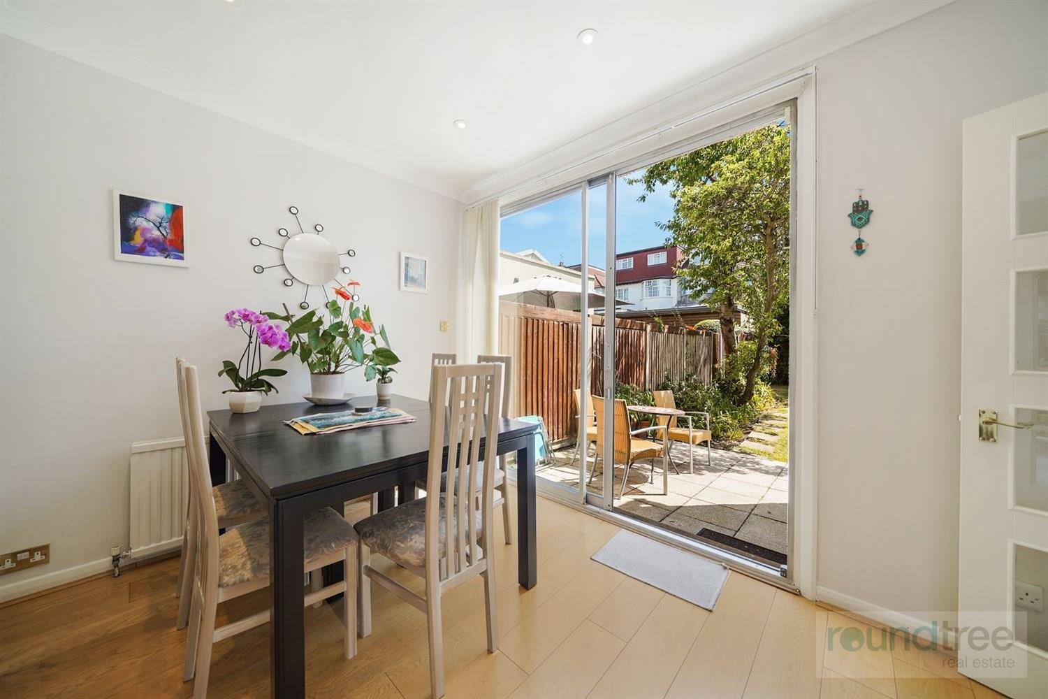 Property Image d20e3997-dfdb-4a02-9dc1-03dc5623df96