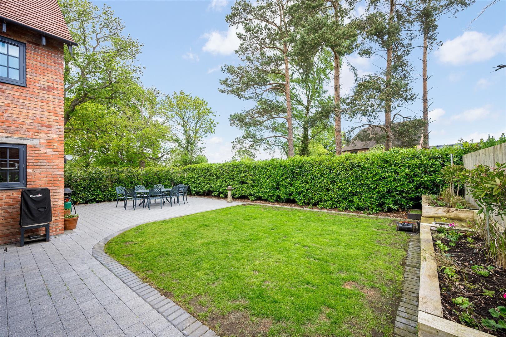 Property Image d20f48c9-272b-4151-8a94-2aefcc6c7a35
