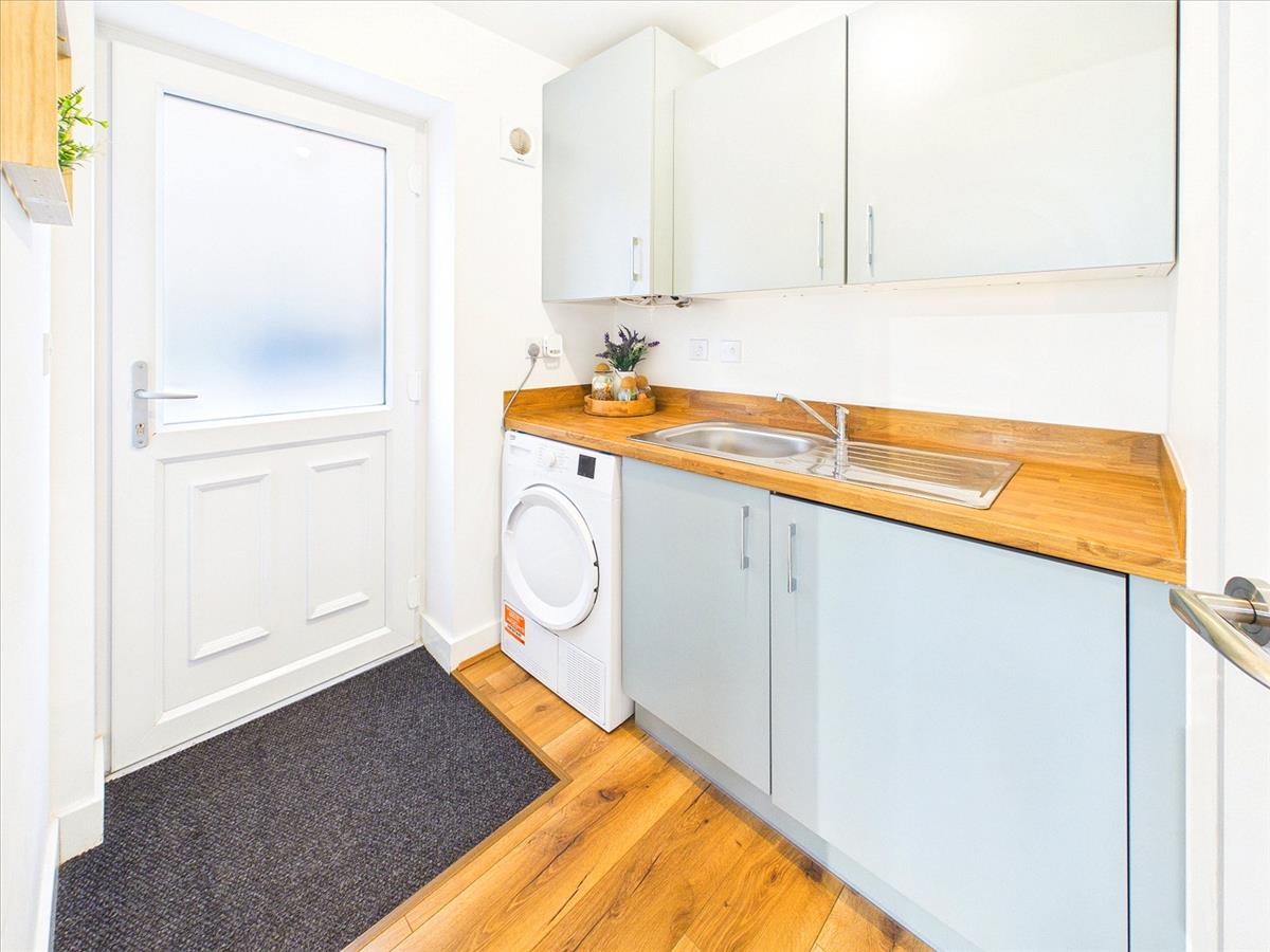Property Image d213b388-c288-4d9f-84ea-cad7ed0f7031