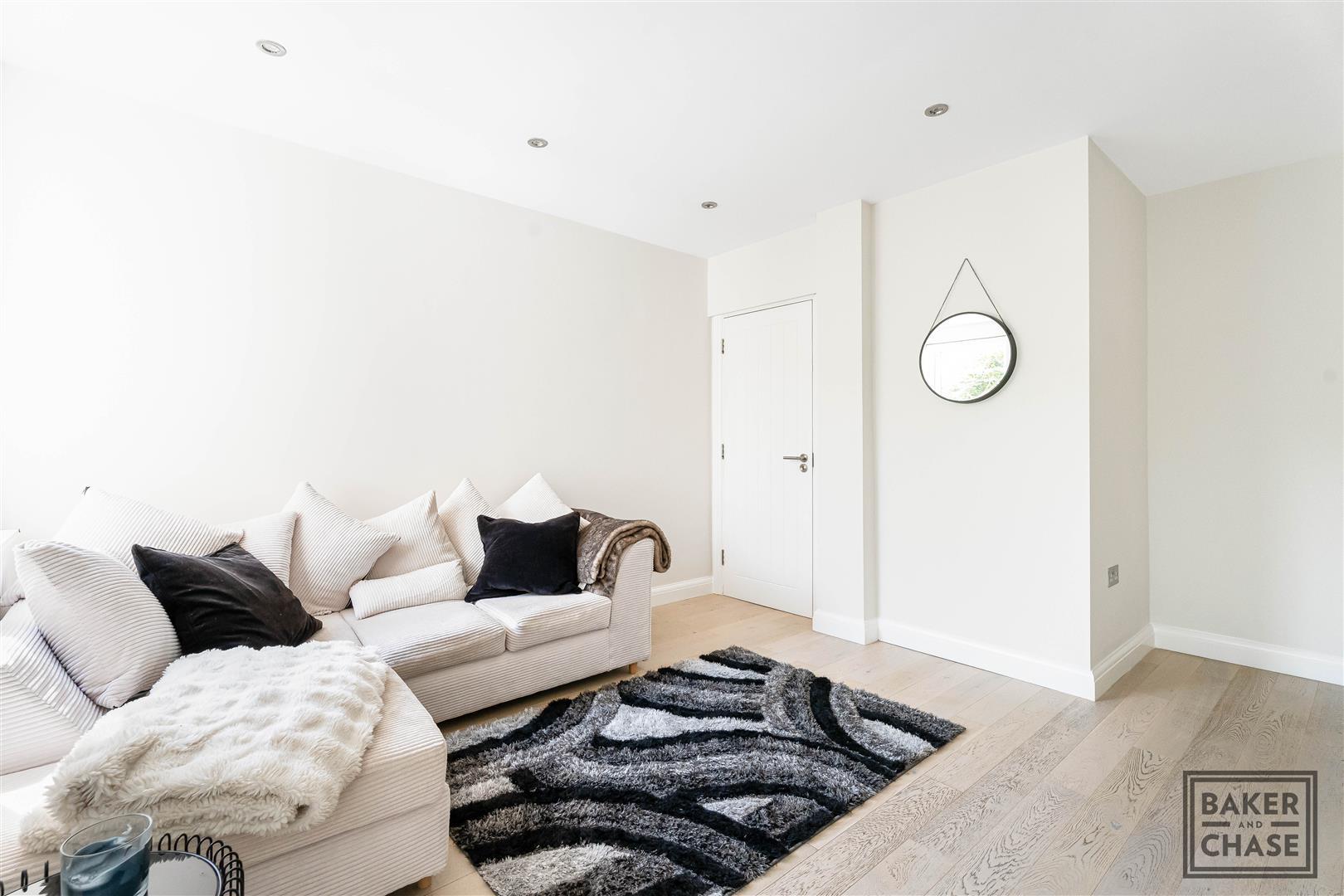 Property Image d22403ba-5af2-4ac3-b5cd-7f8b1e97194a