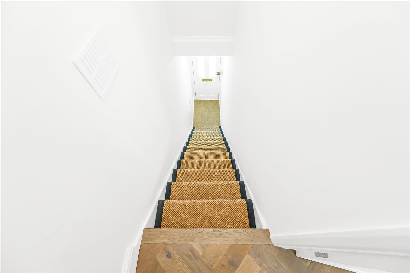 Property Image d2401eb2-c73c-4acf-a1eb-3b6465079b38