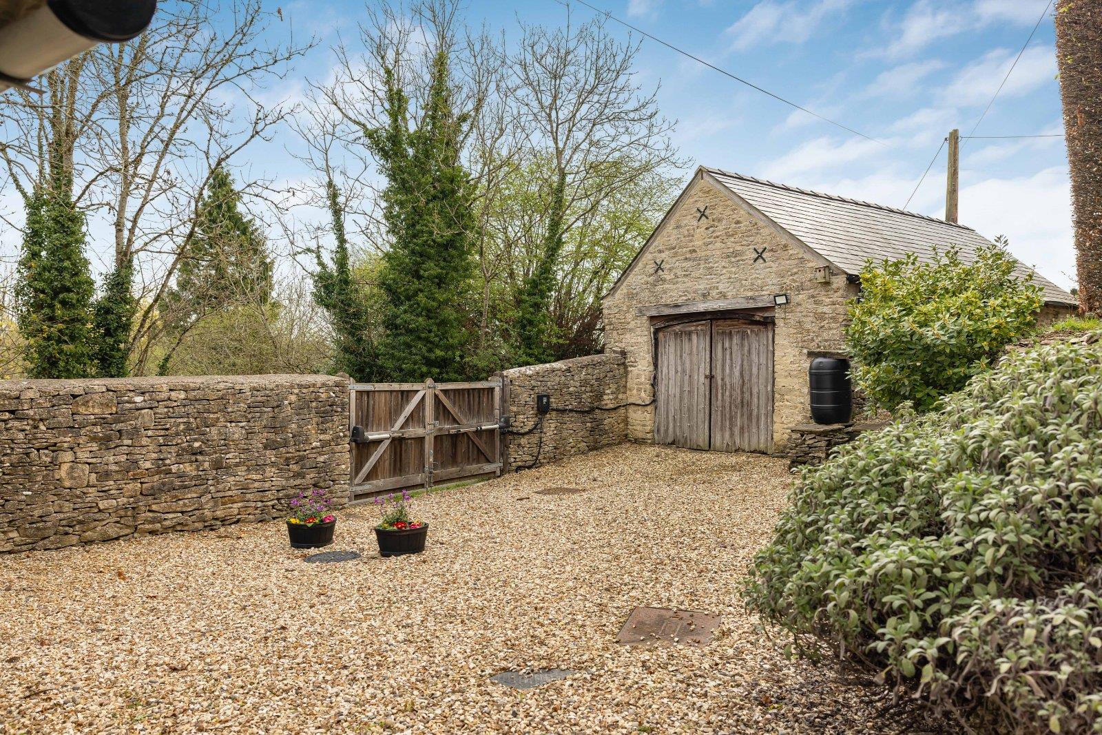 Property Image d247244e-f044-4023-8828-969289eabfaf