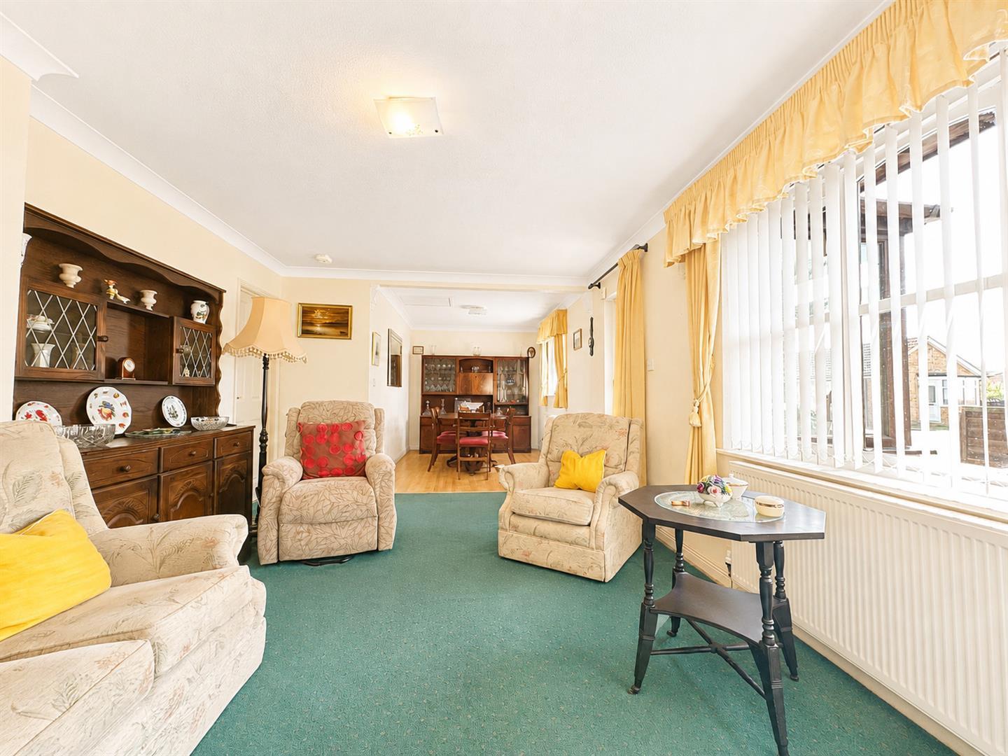Property Image d249ef6a-4cb0-4504-990e-4f250661d0f9