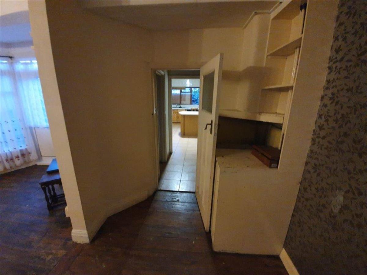 Property Image d24bef60-beb6-47d3-bb40-eeb474ca6169