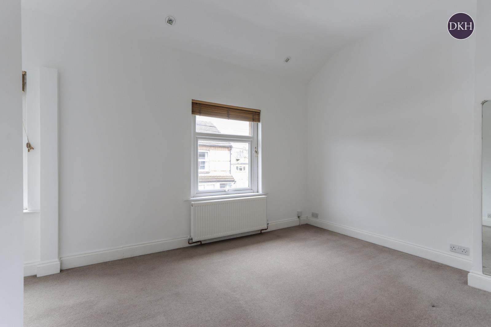 Property Image d257730c-18d3-4578-815a-473cd7635174