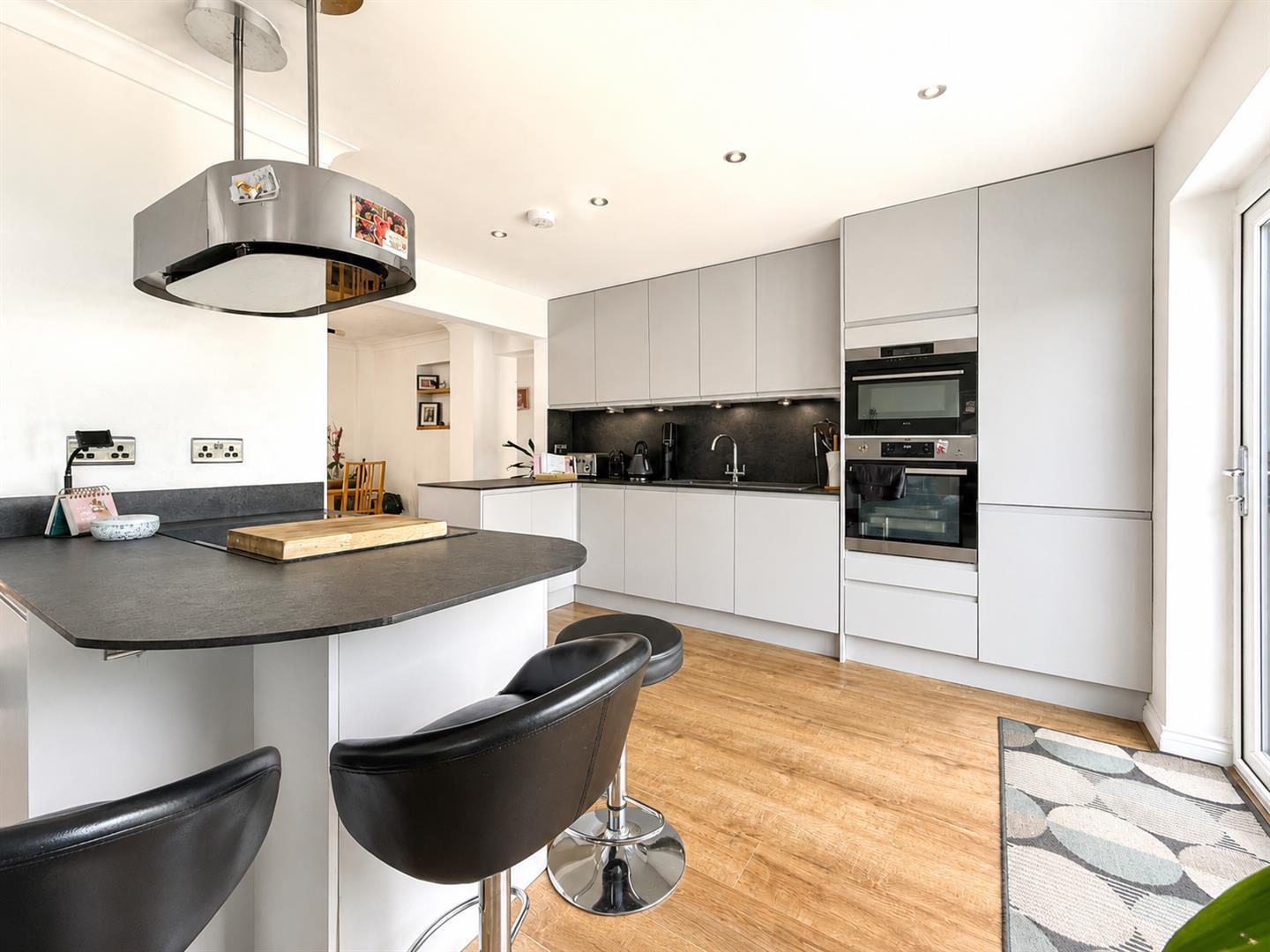 Property Image d262988a-b1f5-4045-b629-71a2a98d87f5