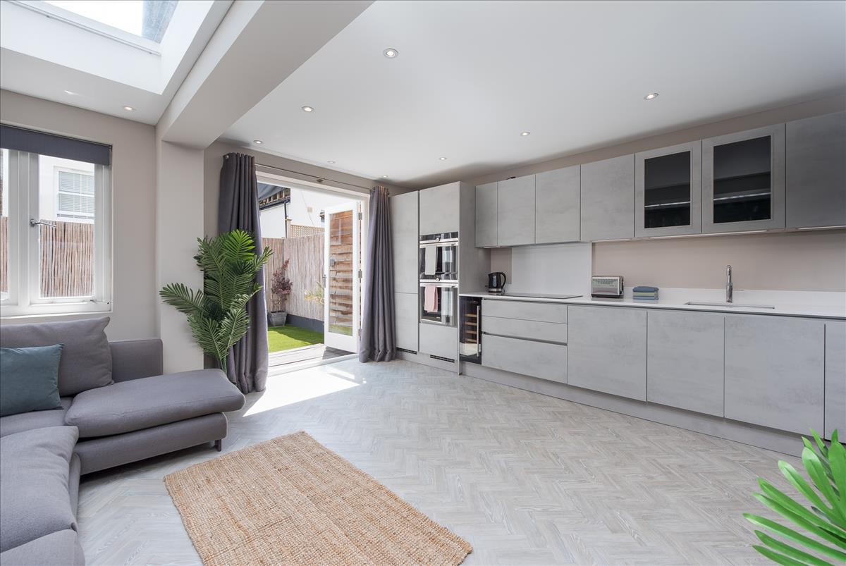 Property Image d293c4bc-0daf-437d-83b6-1590db12c225