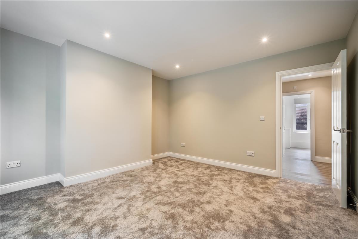 Property Image d2adc10e-7600-44ae-9917-5b99f4ea208f