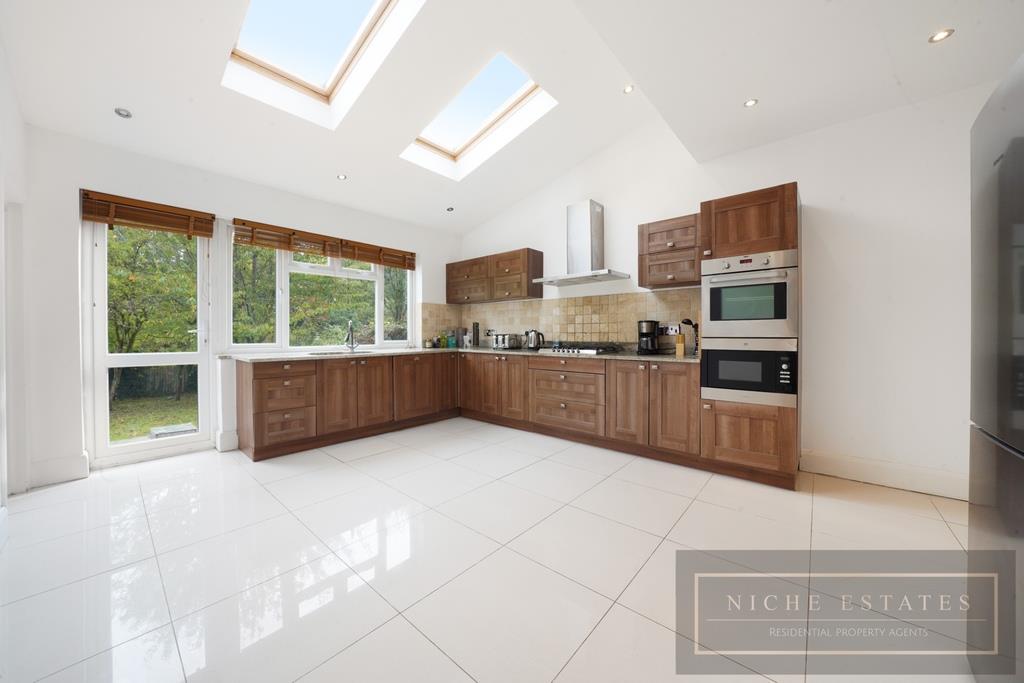 Property Image d2af05a9-c1d6-4995-95ea-2854667edfc1