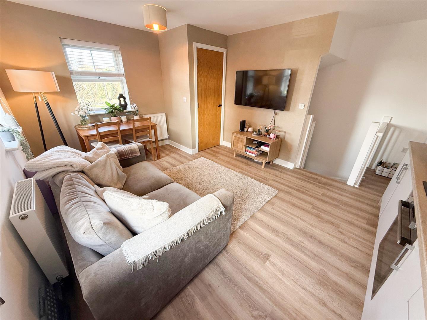 Property Image d2b8435d-e543-41f2-91c5-189a6ad07e55