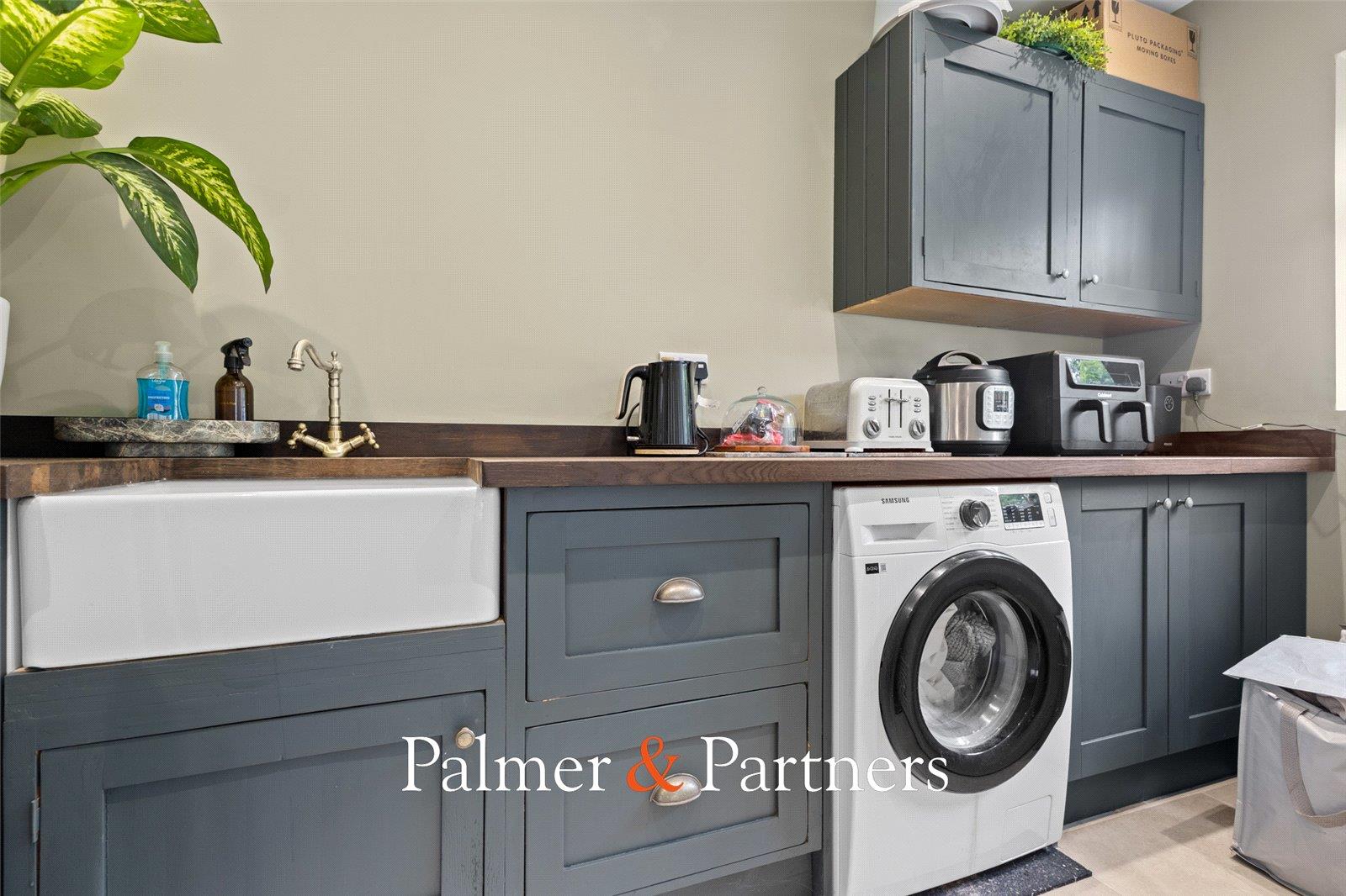 Property Image d2e30bd0-45d5-4216-bd47-252c73742913
