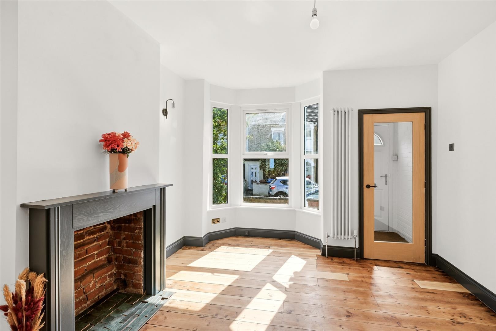 Property Image d2eac6a0-8484-4963-bf3b-5732064815cb