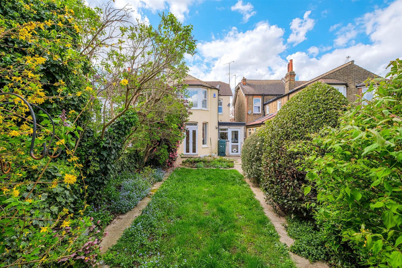 Property Image d2f3d90f-ec05-424c-b380-1aed52c231d6