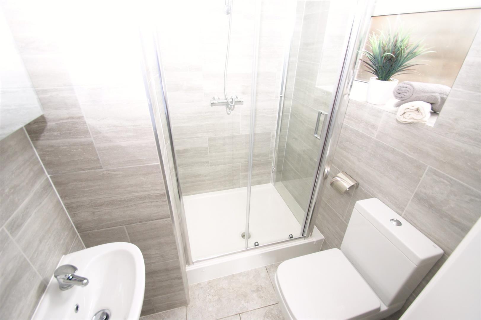 Property Image d301f548-7a51-45fb-9e80-38adad1f32c4