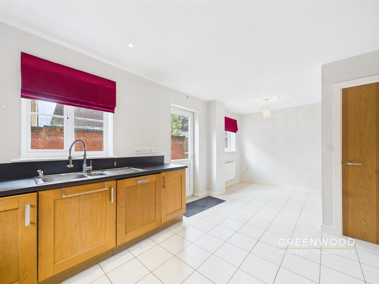 Property Image d30309a4-be0d-4a3f-9cad-2288d8763bf9