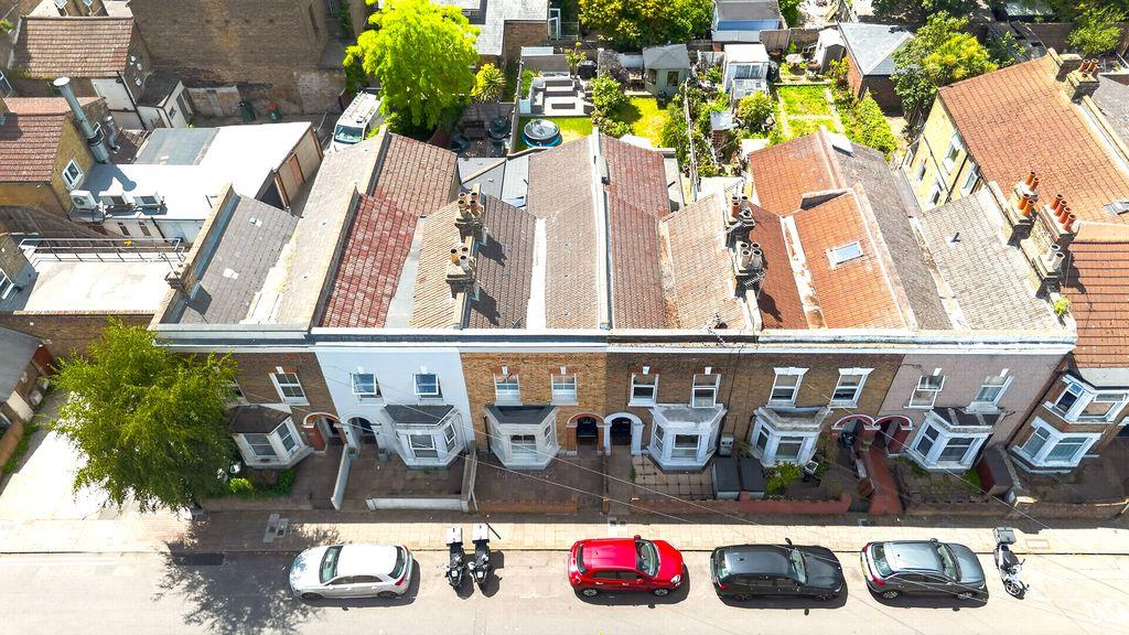 Property Image d319d243-f733-4b20-8763-b6894058492f